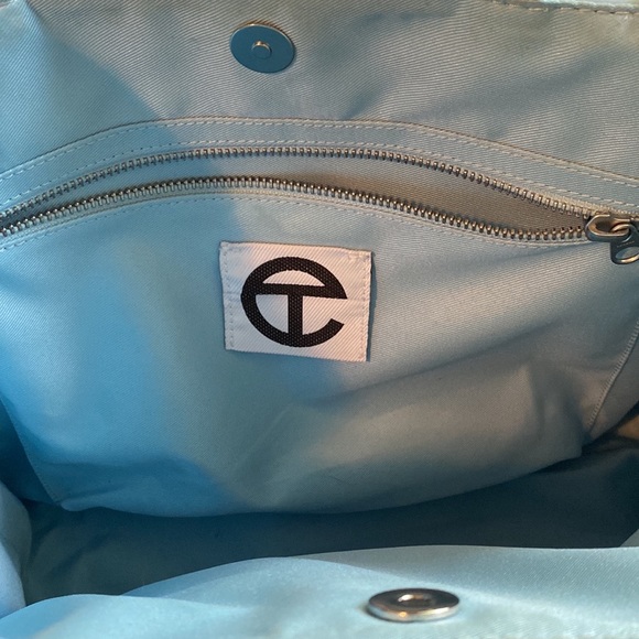 Medium Pool Blue Telfar Shopping Bag - Picture 4 of 6